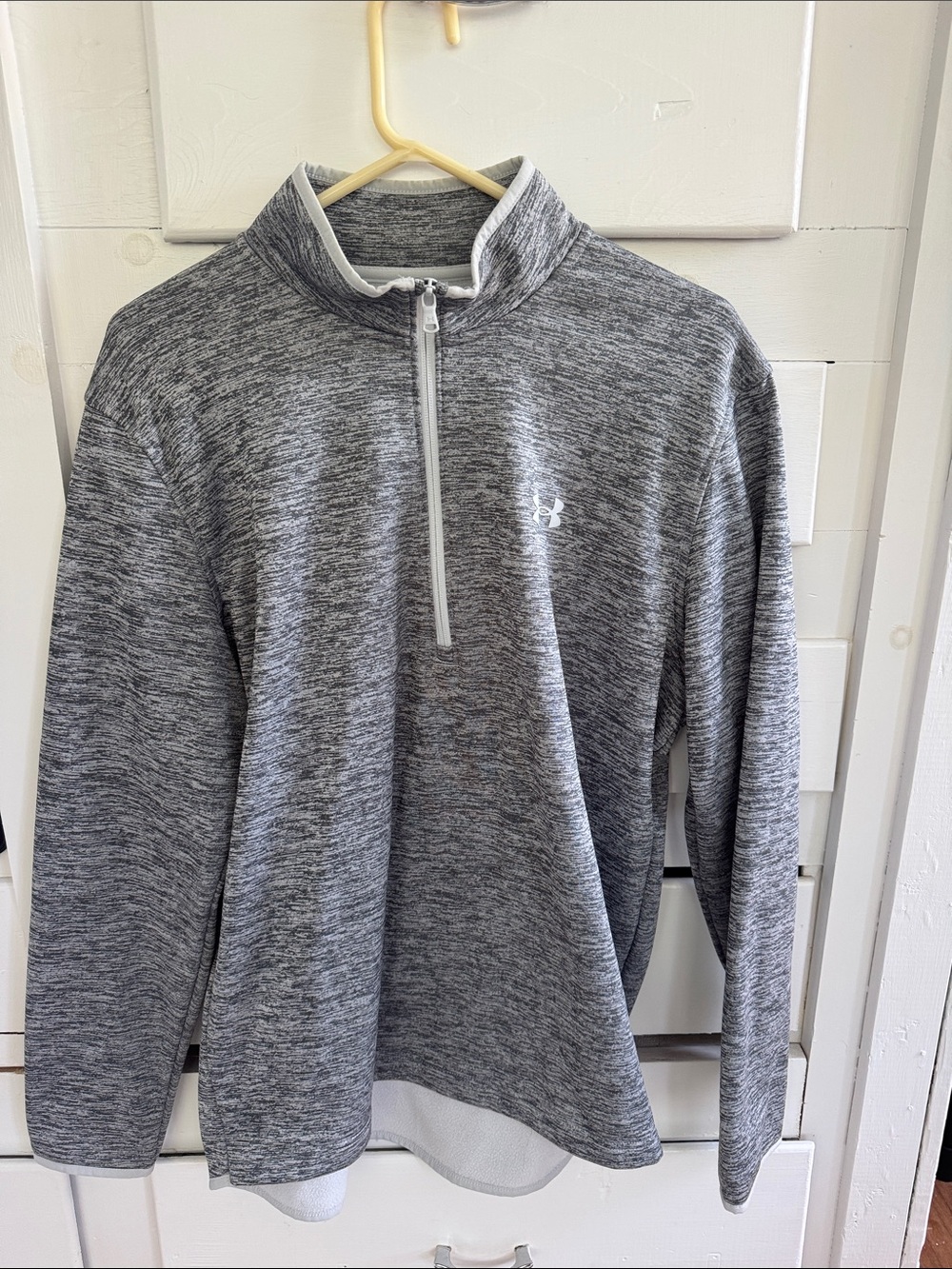 Under Armour Men's Grey Heather Half-Zip Performance Pullover